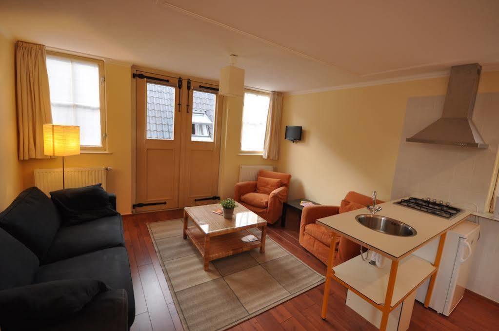 Old City Amsterdam Bed And Breakfast ภายนอก รูปภาพ