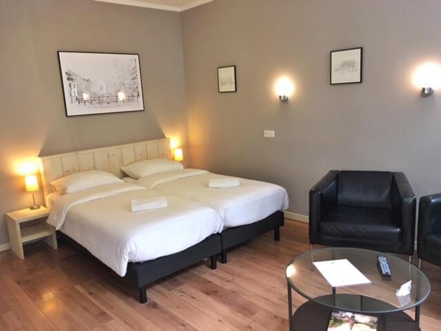 Old City Amsterdam Bed And Breakfast ภายนอก รูปภาพ